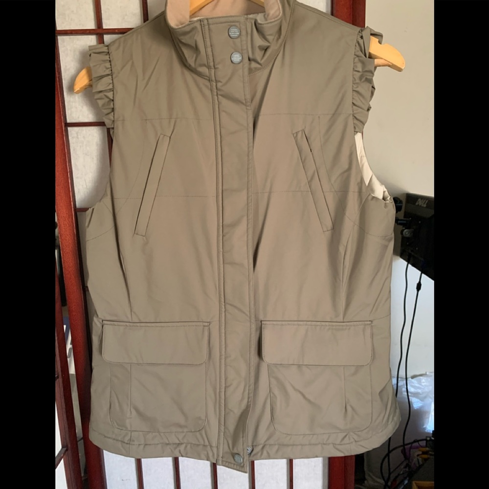Airline Eco Utility Sports Vest M (NWOT)